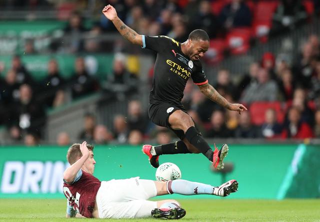 追求保罗，联手詹皇冲冠？湖人操作引爆联盟，字母哥也要加盟？（保罗成目标携手詹皇冲冠？湖人连番操作轰动联盟，字母哥或将加盟？）