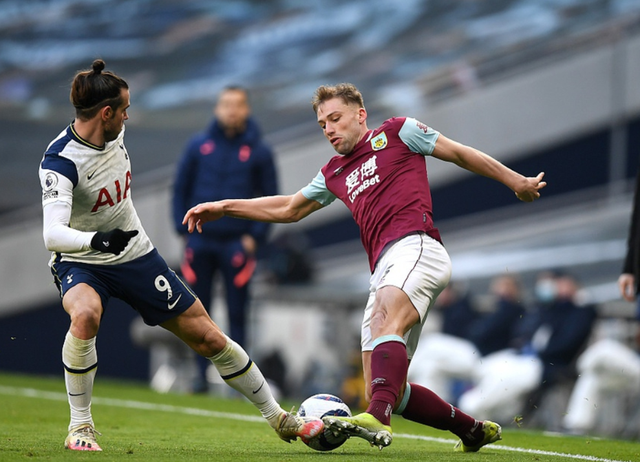 记者：姆巴佩和赫伊森回归训练，但不确定前者能否在本轮登场（记者：姆巴佩、赫伊森已恢复训练，姆巴佩本轮出战成疑）