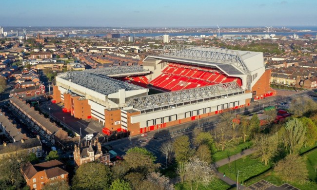 孔帕尼：格纳布里在伦敦表现好？不管信心来自哪，有用就行（孔帕尼谈格纳布里：在伦敦状态出色？信心从哪来不重要，能起作用就行）