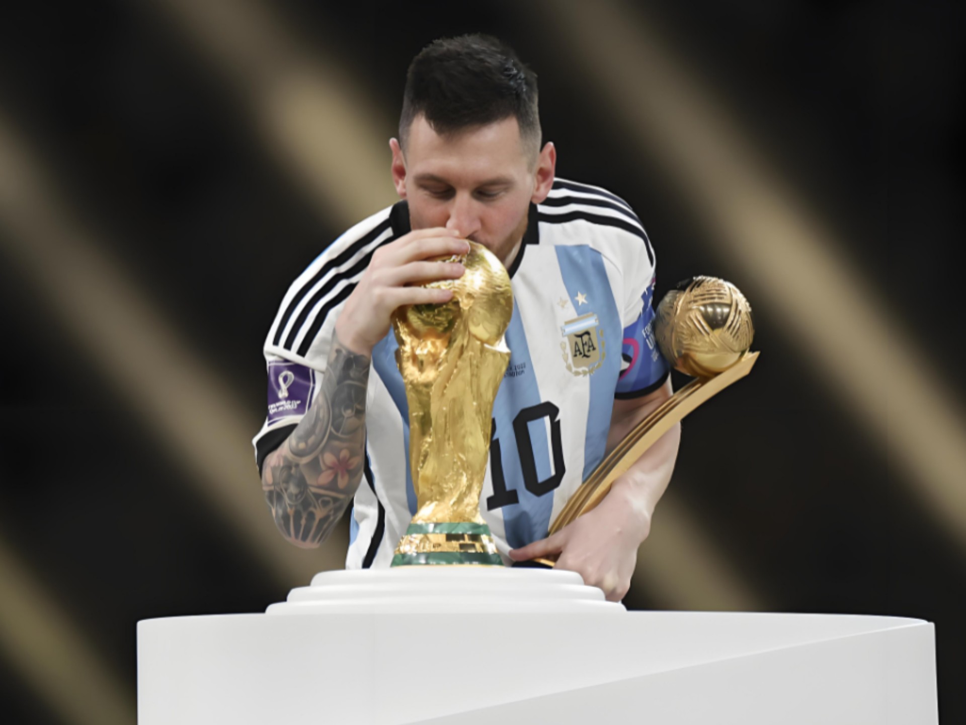 马利诺夫斯基：国米是最强球队之一，但单场比赛我们会有机会（马利诺夫斯基：国米属顶级强队，但单场对决我们也有机会）