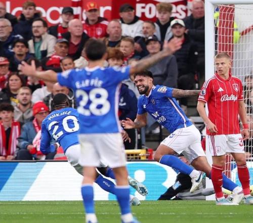 卡尔佐纳：德国队不会再次掉以轻心，但斯洛伐克渴望创造惊喜（卡尔佐纳：德国不再松懈，斯洛伐克盼制造惊喜）