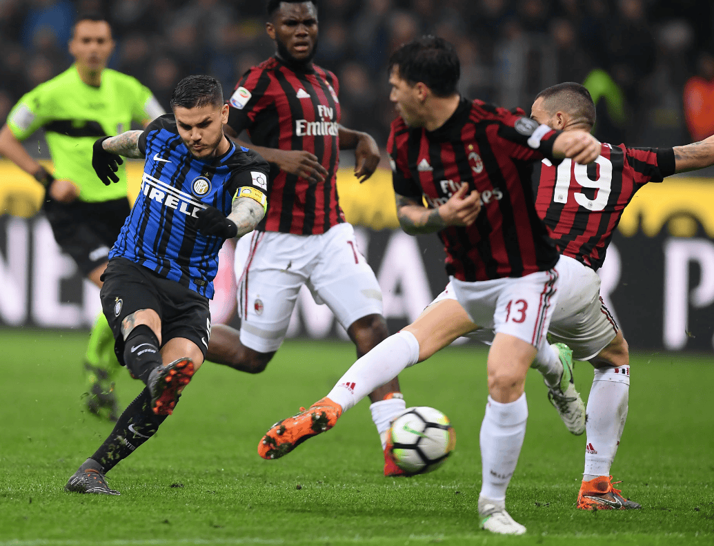 伯尔尼主帅谈骚乱：维拉球员在看台下庆祝，球迷认为被挑衅了（伯尔尼主帅谈骚乱：维拉球员看台前庆祝被球迷视作挑衅）