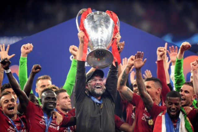 15岁道曼禁区内天秀回旋破门，青年欧冠阿森纳4-2逆转拜仁（青年欧冠：15岁道曼禁区回旋神射，阿森纳4-2逆转拜仁）