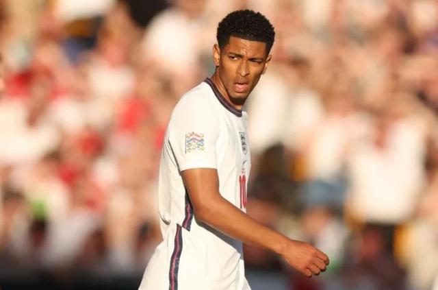 金童奖系列奖项：杜埃获金童奖，皮奥获意大利金童奖（金童奖揭晓：杜埃加冕年度金童，皮奥当选意大利金童）