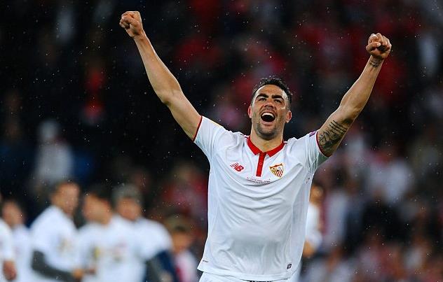 足球中超球队宣布换帅，前国脚正式接手（中超球队官宣换帅，前国脚走马上任）