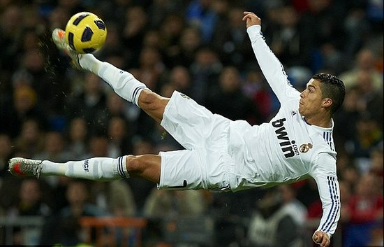 野球场最被低估的打法（街头球场被忽视的高效打法）