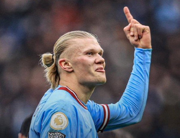 大罗：维尼修斯和拉菲尼亚可以争金球奖；更多人参与将帮助中国队进步（罗纳尔多：维尼修斯与拉菲尼亚有望角逐金球；扩大参与度将助中国队提升）