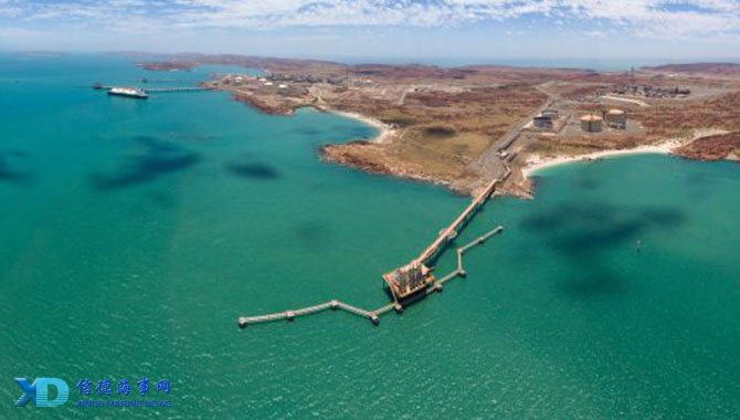 足球国足再次加练射门，教练组严要求（国足再度强化射门训练，教练组从严把关）