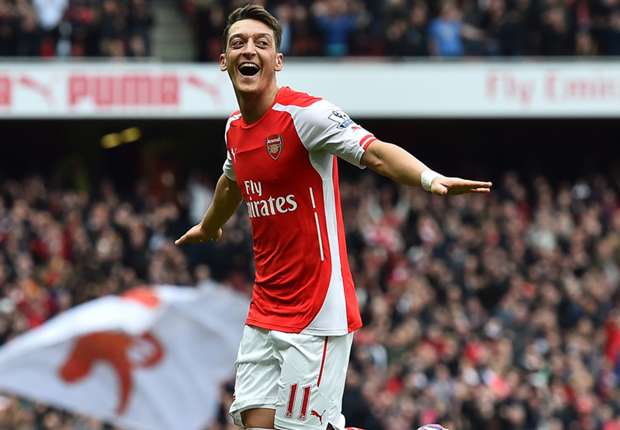 比赛集锦：克雷莫内塞1-3罗马（罗马3-1克雷莫内塞比赛集锦）